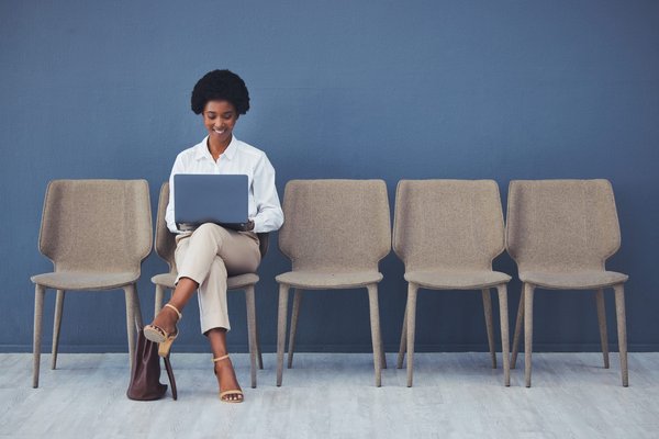 Comment maximiser les opportunités de carrière en tant que spécialiste en analyse de données pour les ONG environnementales ?